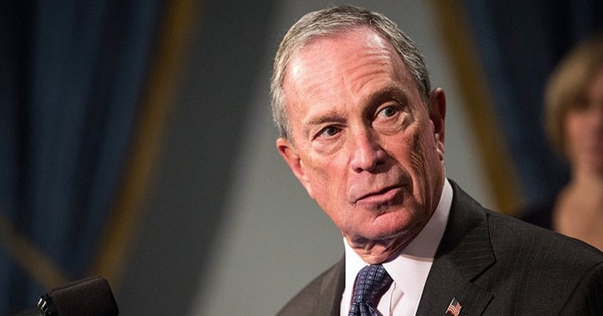 Michael Bloomberg là một doanh nhân người Mỹ sinh năm 1942